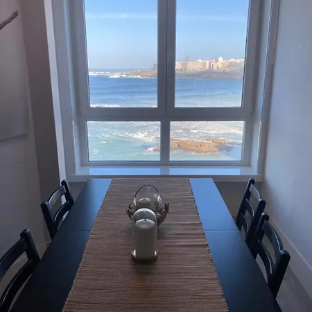 Apartment Piso De 3 En Primera Linea De La Playa De Riazor