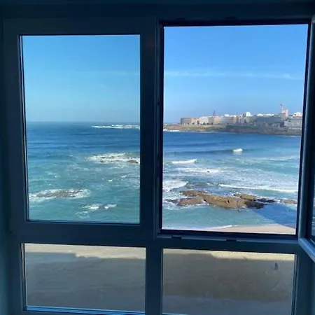 Piso De 3 En Primera Linea De La Playa De Riazor