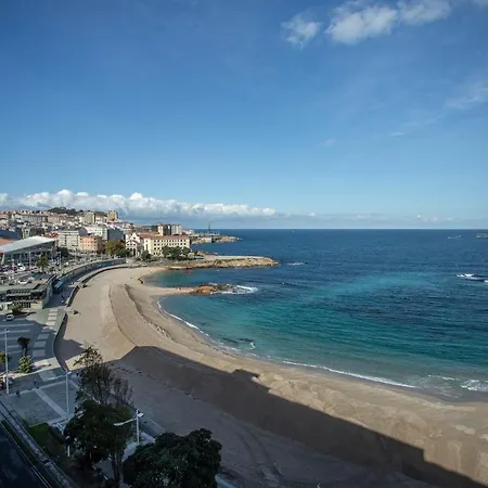 Piso De 3 En Primera Linea De La Playa De Riazor Apartment
